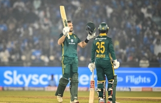 মারক্রামের সেঞ্চুরিতে রেকর্ড গড়ে ভারতকে হারাল দক্ষিণ আফ্রিকা মারক্রামের সেঞ্চুরিতে রেকর্ড গড়ে ভারতকে হারাল দক্ষিণ আফ্রিকা