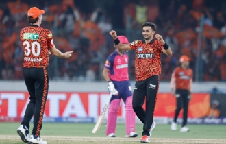 রাজস্থানকে গুঁড়িয়ে আইপিএল শুরু করল হায়দরাবাদ