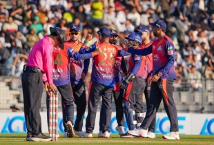 শান্তর সেঞ্চুরিতে জয় দিয়ে বিপিএল শুরু রাজশাহীর