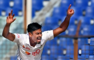 এক ম্যাচ দেখে যারা সমালোচনা করে তারা খেলা বোঝে না: তাইজুল
