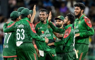 তানভীরের ঘূর্ণিতে সিরিজে সমতায় ফিরল বাংলাদেশ
