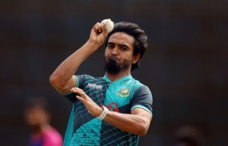 সিরিজ নির্ধারনী শেষ ওয়ানডের দলে তানজিম