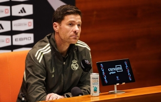 রিয়ালের দায়িত্ব ছাড়লেন আলোনসো