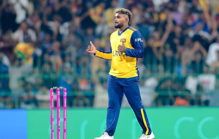 টি–টুয়েন্টি বিশ্বকাপ থেকে ছিটকে গেলেন হাসারাঙ্গা