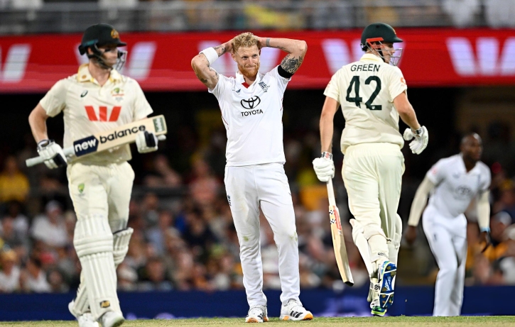 ইংলিশ পেস সামলে ব্যাটারদের নৈপুণ্যে অস্ট্রেলিয়ার লিড