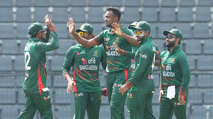 পেস তোপে নিউ জিল্যান্ড ‘এ’ দলকে উড়িয়ে দিল বাংলাদেশ পেস তোপে নিউ জিল্যান্ড ‘এ’ দলকে উড়িয়ে দিল বাংলাদেশ