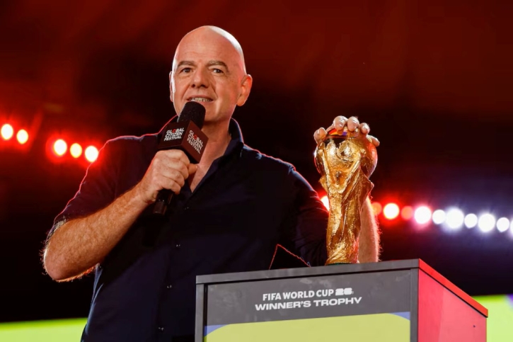 বিশ্ব শান্তির জন্য পুরস্কার দেবে ফিফা