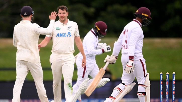 ডাফির পেস তোপে দ্বিতীয় দিন শেষে চালকের আসনে নিউ জিল্যান্ড