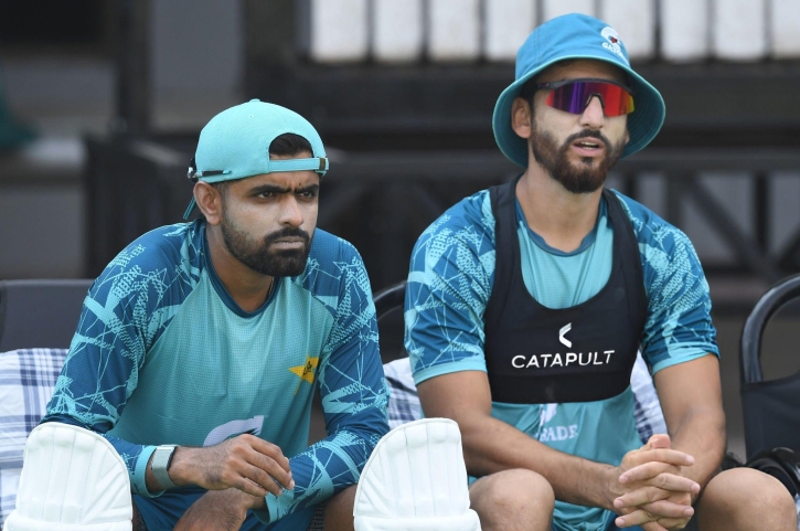 বিরতির পর আরও শক্তিশালী হয়ে ফিরবে বাবর: মাসুদ বিরতির পর আরও শক্তিশালী হয়ে ফিরবে বাবর: মাসুদ
