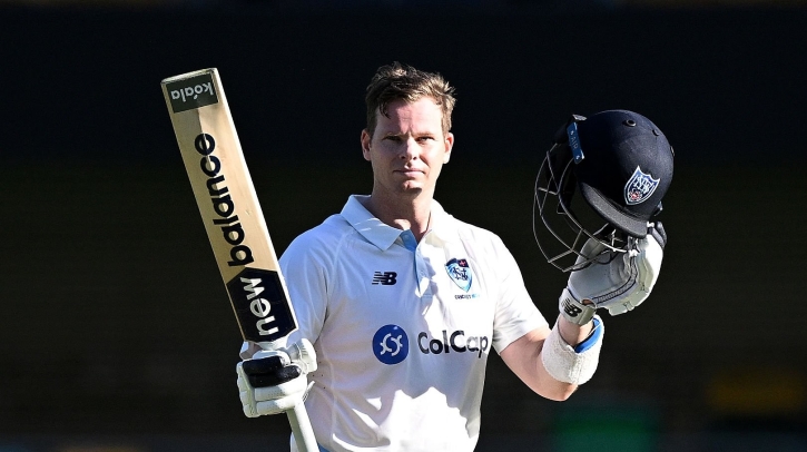 অ্যাশেজের আগে মাঠে ফিরেই স্মিথের সেঞ্চুরি অ্যাশেজের আগে মাঠে ফিরেই স্মিথের সেঞ্চুরি