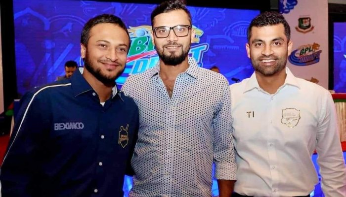 তামিম ইস্যুর পরিস্থিতি সামাল দেওয়ার দায়িত্বটা সাকিব নিতে পারতেন বলে মনে করেন মাশরাফি